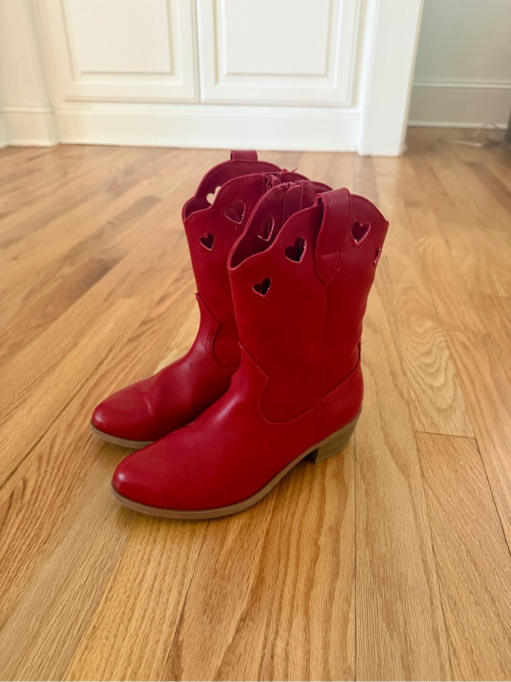 Wonder Nation Girls Red Heart Cutout Cowgirl Western Boots, Size 2 - Picture 7 of 11